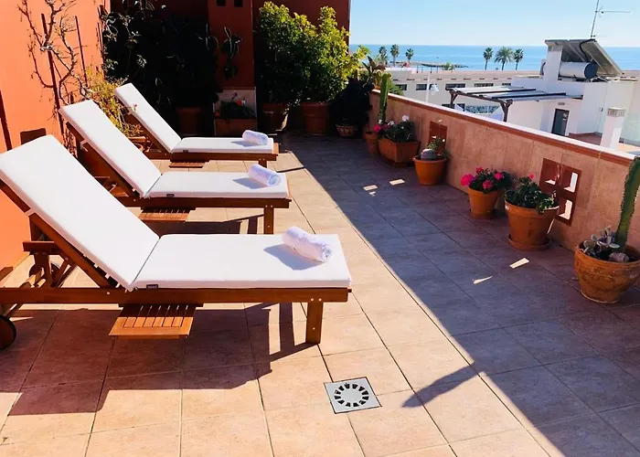 Livemalaga Terrace & Beach Grand House
