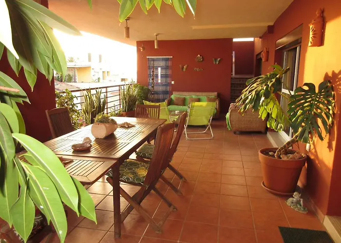 Livemalaga Terrace & Beach Grand House